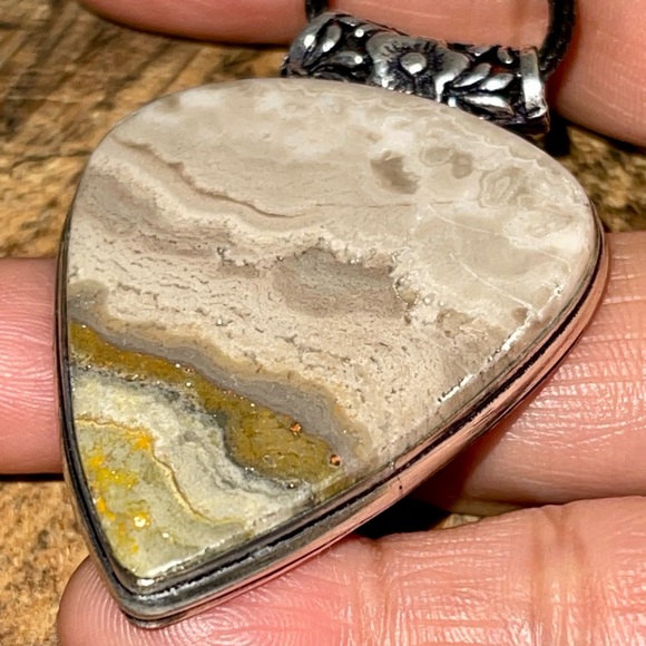 Beautiful Gray & Yellow Bumblebee Jasper 2 1/4” - Picture 1 of 17